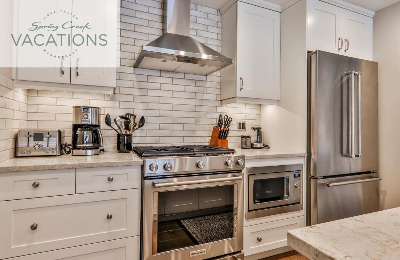 קאנמור White Spruce Lodge By Spring Creek Vacations חדר תמונה