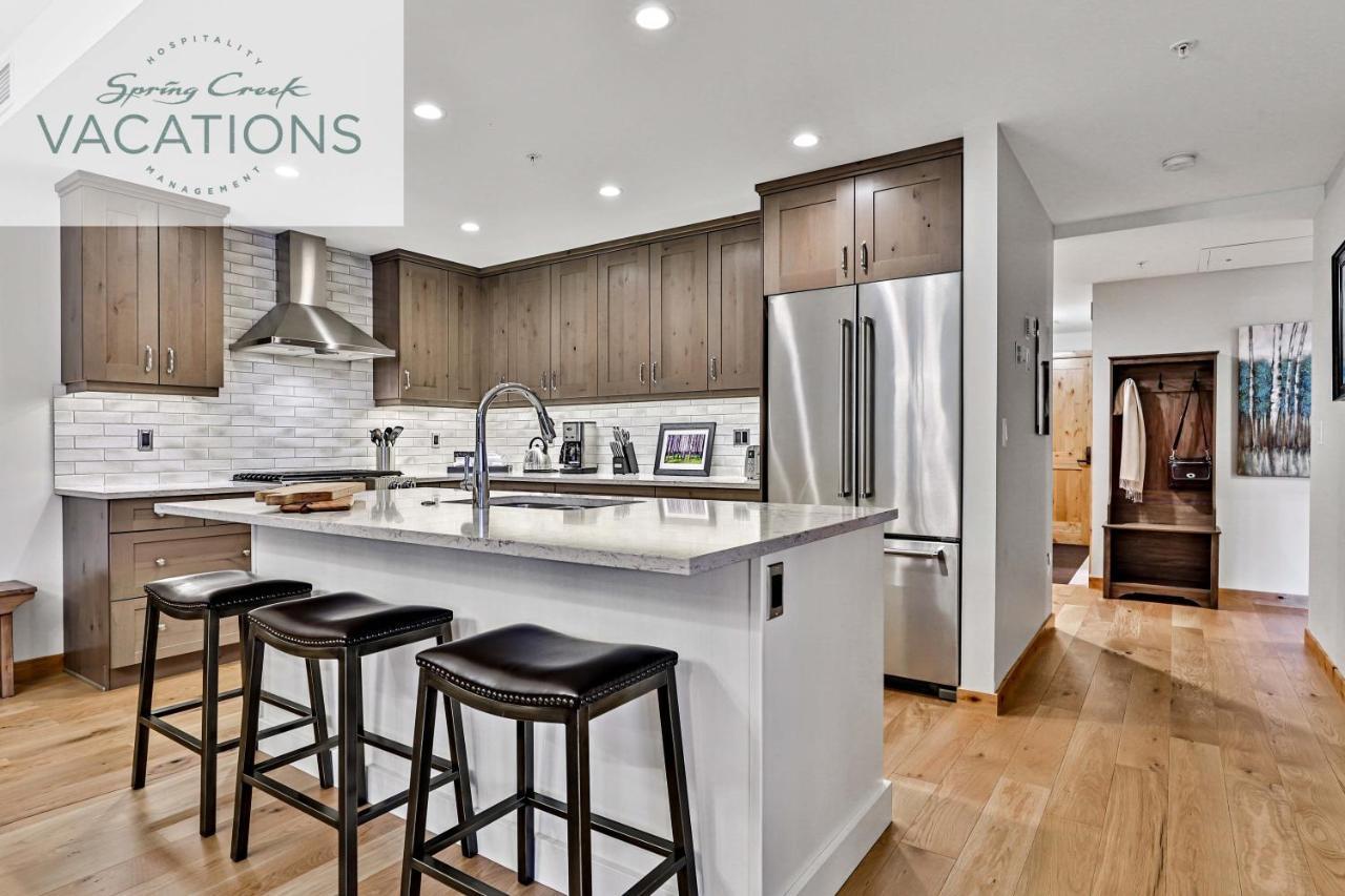 קאנמור White Spruce Lodge By Spring Creek Vacations חדר תמונה
